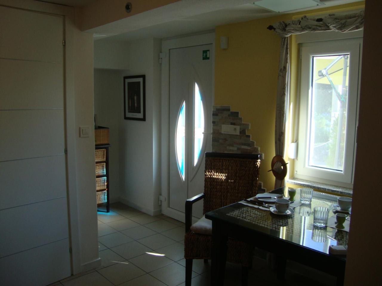 Apartments Ilona Novi Vinodolski Eksteriør billede